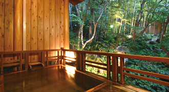 ふるさとがしのばれる宿　角屋旅館